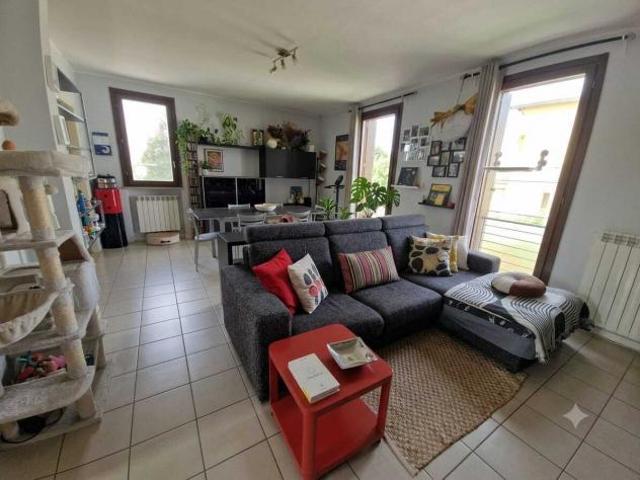 Appartamento in vendita a Castelvetro Piacentino, Piacenza