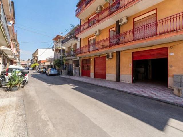 Appartamento in vendita a Librino, Catania