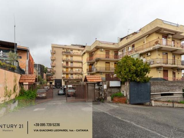 Appartamento in vendita a Gravina Di Catania, Sicilia