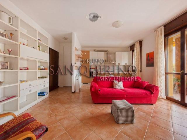 Appartamento in vendita a Cavezzo, Reggio Emilia