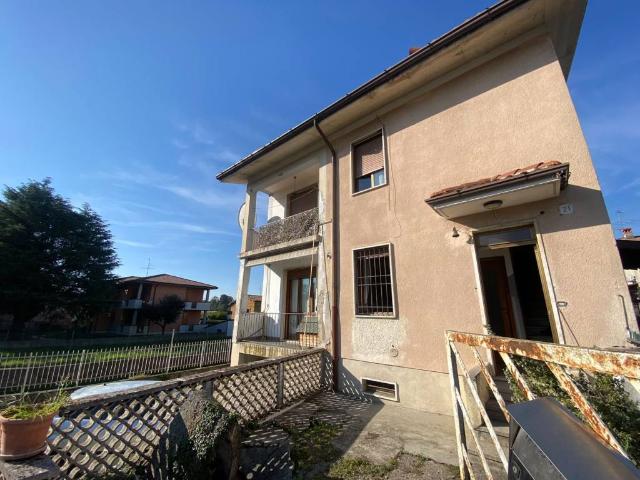 Appartamento in vendita a Bornato, Cazzago San Martino