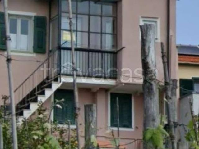 Appartamento in vendita a Celle Ligure, Liguria