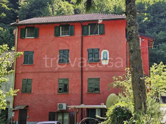 Appartamento in vendita a Ceranesi, Liguria