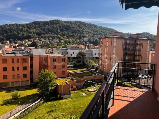 Appartamento in vendita a Cernobbio, Como