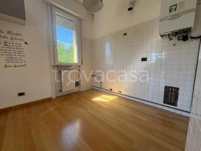 Appartamento in vendita a Cesate, Lombardia