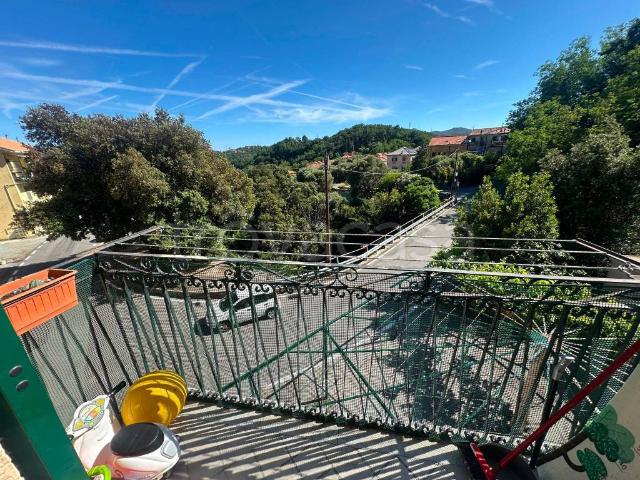 Appartamento in vendita a Cogoleto, Liguria