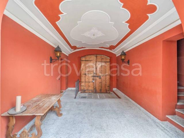 Appartamento in vendita a Como, Lombardia