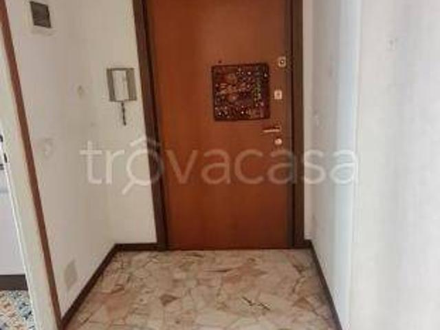 Appartamento in vendita a San Martino, Como