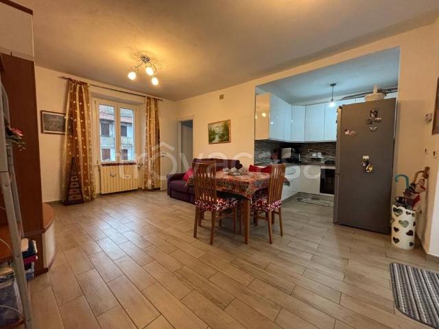 Appartamento in vendita a Sant'Abbondio, Como