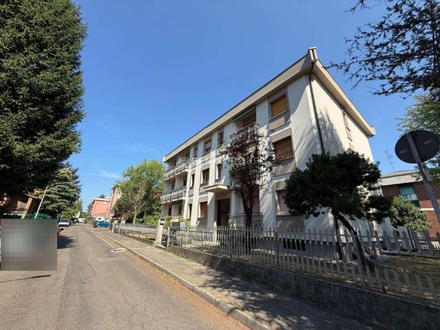 Appartamento in vendita a Concorezzo, Lombardia