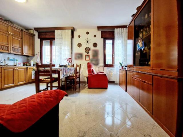 Appartamento in vendita a Este, Padova