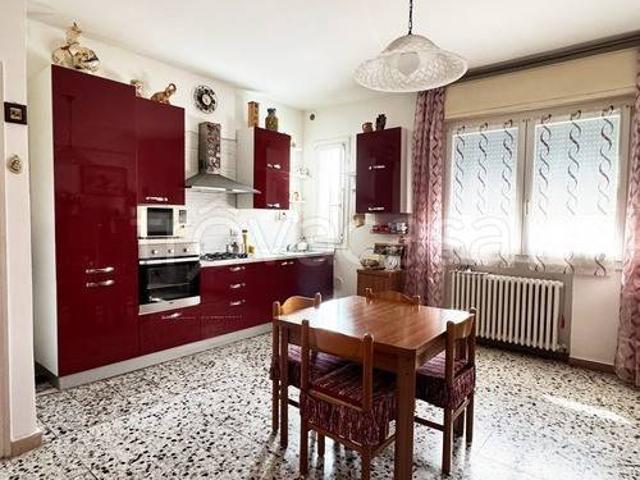 Appartamento in vendita a Ferrara, Reggio Emilia