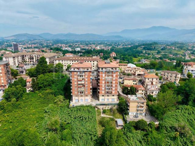 Appartamento in vendita a Giardino, Frosinone