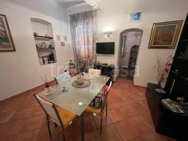 Appartamento in vendita a Pra', Genova