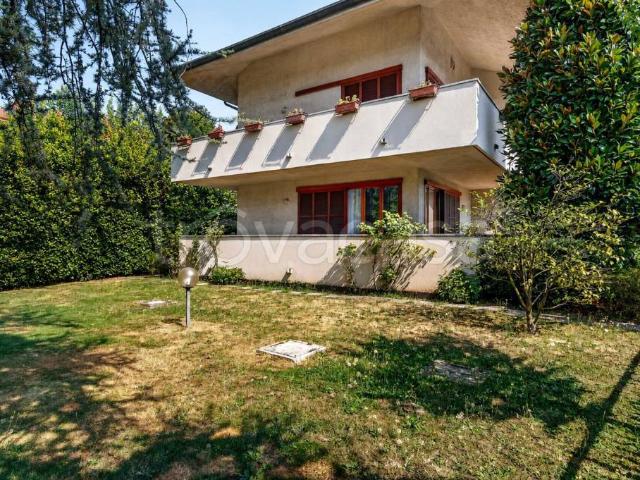 Appartamento in vendita a Robbiano, Giussano