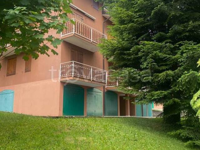 Appartamento in vendita a Gorno, Lombardia