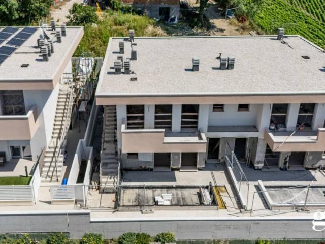 Appartamento in vendita a Marche, Pesaro E Urbino