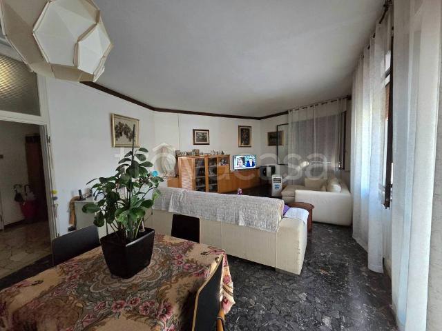 Appartamento in vendita a Bassa Reggiana, Re