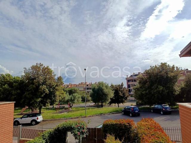 Appartamento in vendita a Guidonia Montecelio, Roma Capitale