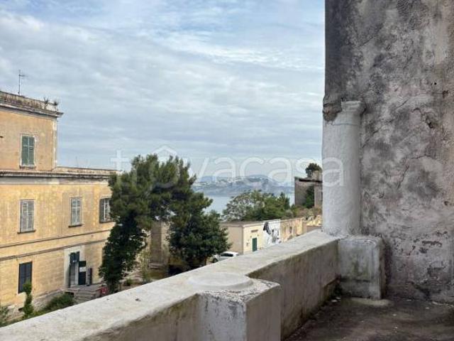Appartamento in vendita a Corricella, Procida