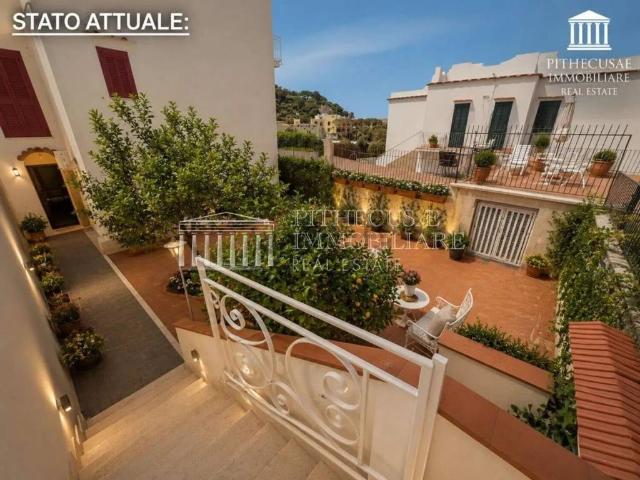 Appartamento in vendita a Forio, Campania
