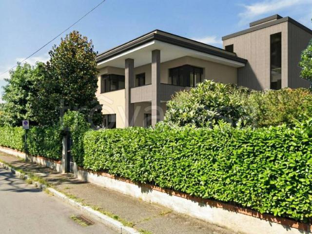 Appartamento in vendita a Olmina, Legnano