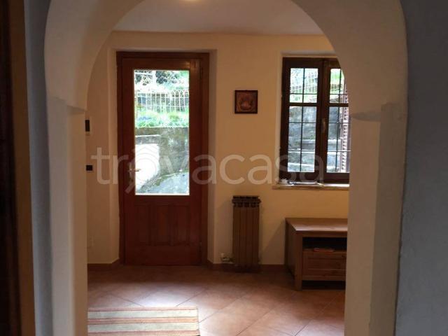 Appartamento in vendita a Fey, Lillianes