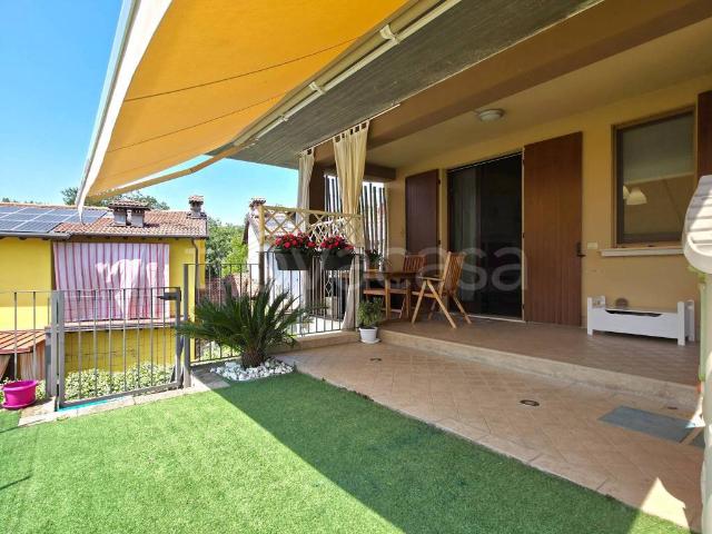 Appartamento in vendita a Lonato, Lombardia