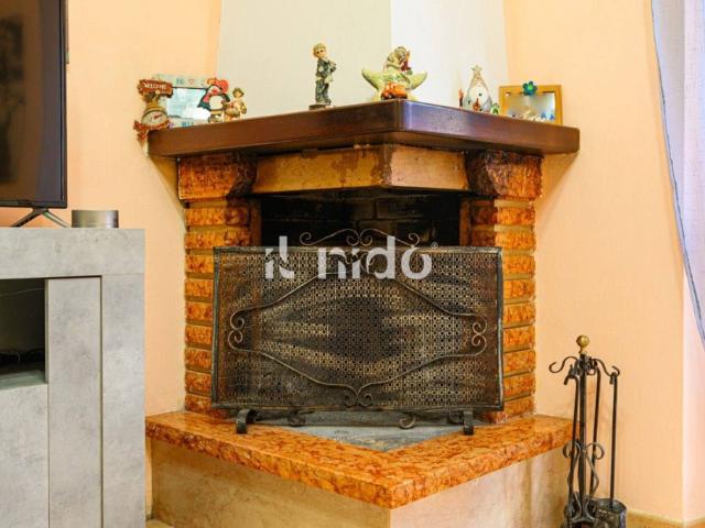 Appartamento in vendita a Marliana, Toscana