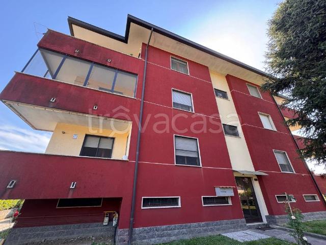 Appartamento in vendita a Marzano, Lombardia