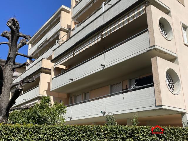 Appartamento in vendita a Camponelli, Marina Di Massa