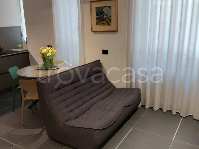 Appartamento in vendita a Lanera, Matera