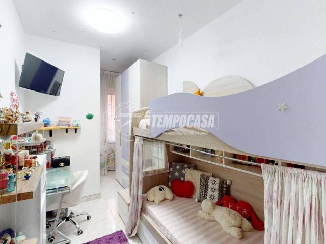 Appartamento in vendita a Mediglia, Lombardia