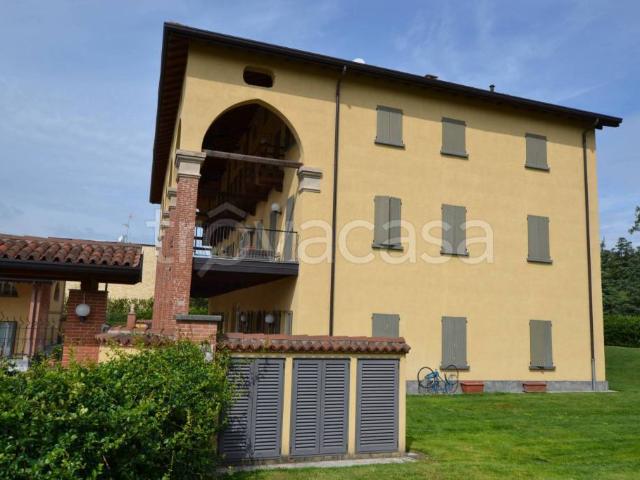 Appartamento in vendita a Sartirana, Merate