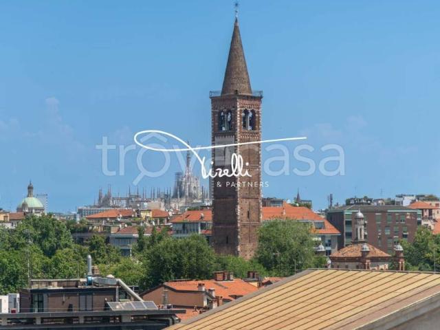 Appartamento in vendita a Ticinese, Milano