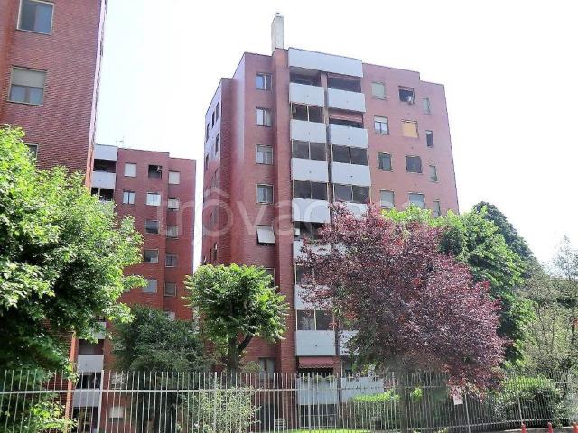 Appartamento in vendita a Municipio 6, Milano