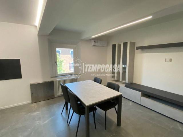 trilocale in vendita a Modena, Quartiere Albareto
