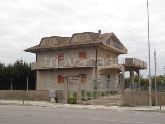 Appartamento in vendita a Molino, Marche