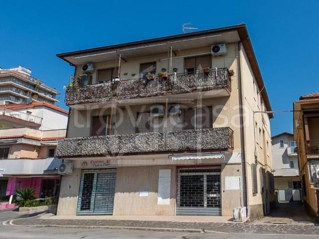 Appartamento in vendita a Villa Canonico, Montesilvano
