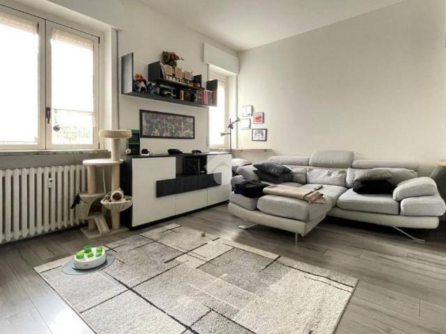 Appartamento in vendita a Muggiò, Lombardia