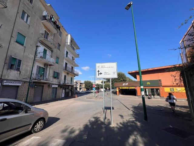Appartamento in vendita a Municipalità 7, Miano