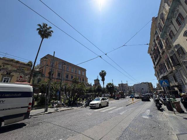 Appartamento in vendita a Municipalità 2, Campania