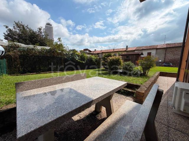 Appartamento in vendita a Osio Sopra, Bergamo