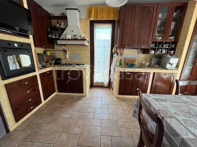 Appartamento in vendita a Marche, Ancona