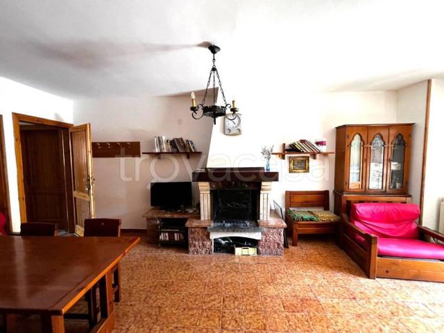 Appartamento in vendita a Ovindoli, Abruzzo