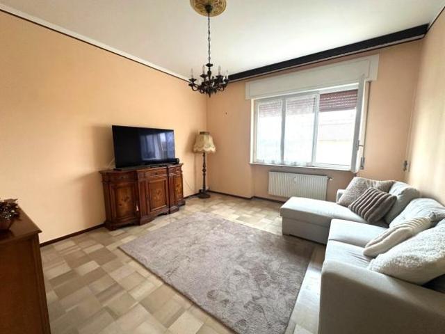 Appartamento in vendita a Palestro, Lombardia