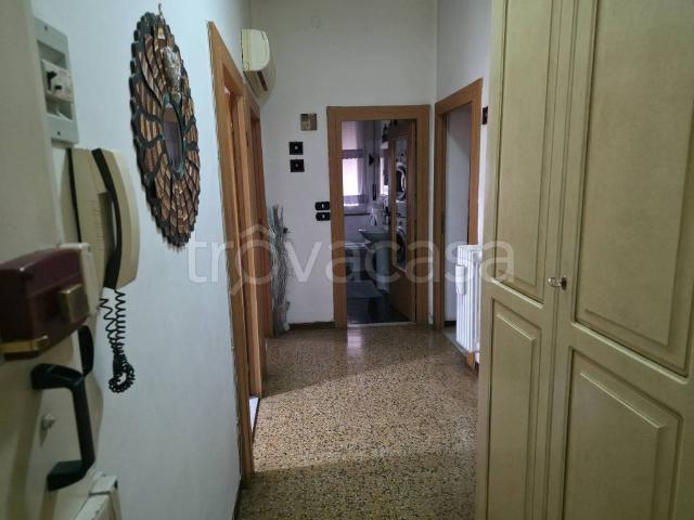 Appartamento in vendita a Montanara, Parma