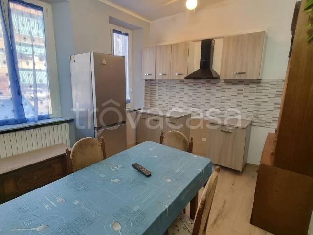 Appartamento in vendita a Pesaro, Pesaro E Urbino