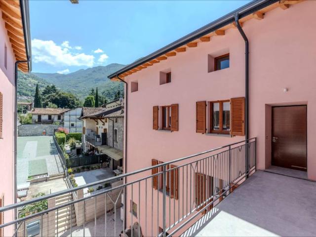 Appartamento in vendita a Comunità montana del Sebino bresciano, Pisogne
