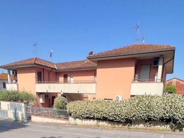 Appartamento in vendita a Porcari, Toscana